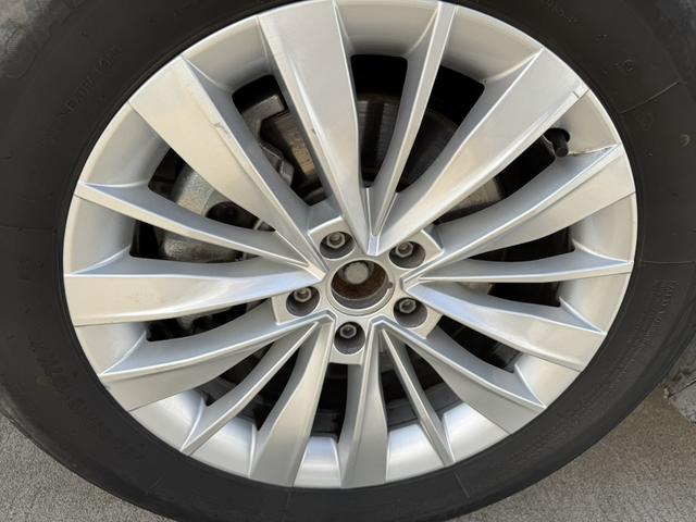 Volkswagen Viloran 2024 330TSI Business