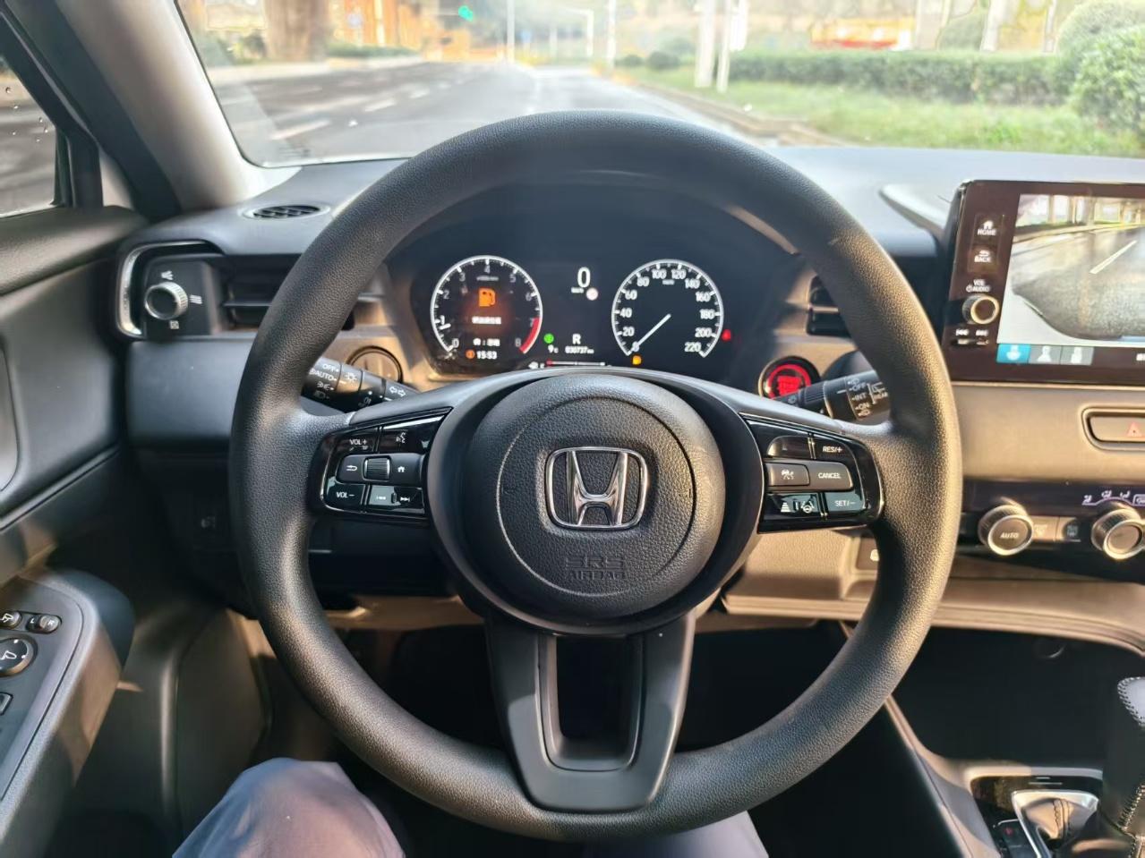 Honda Vezel 2023 1.5L CVT Pioneer