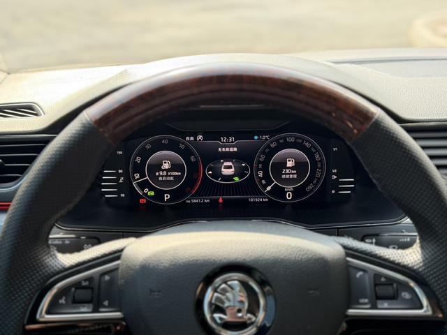 Skoda Superb 2019 Facelift TSI330 DSG Comfort