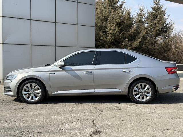 Skoda Superb 2019 Facelift TSI330 DSG Comfort