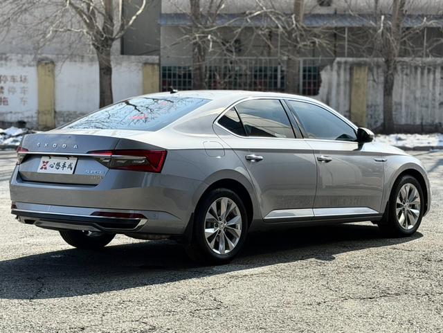 Skoda Superb 2019 Facelift TSI330 DSG Comfort