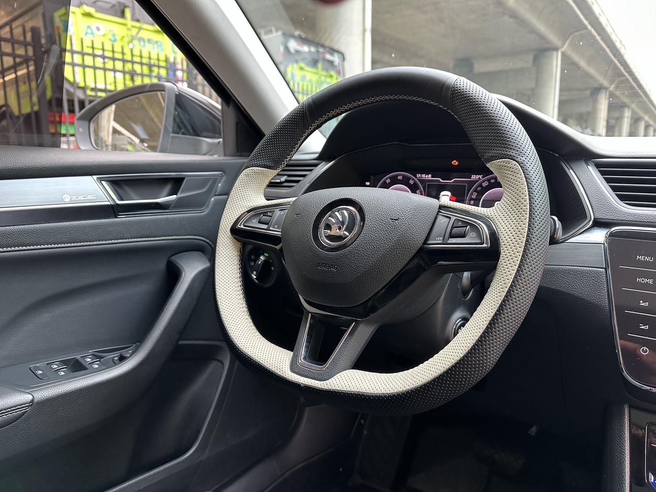 Skoda Superb 2021 TSI330 DSG Comfort