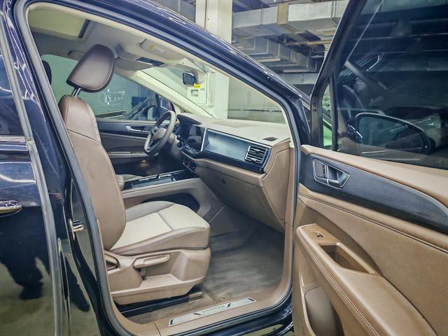 Volkswagen Viloran 2024 330TSI Business