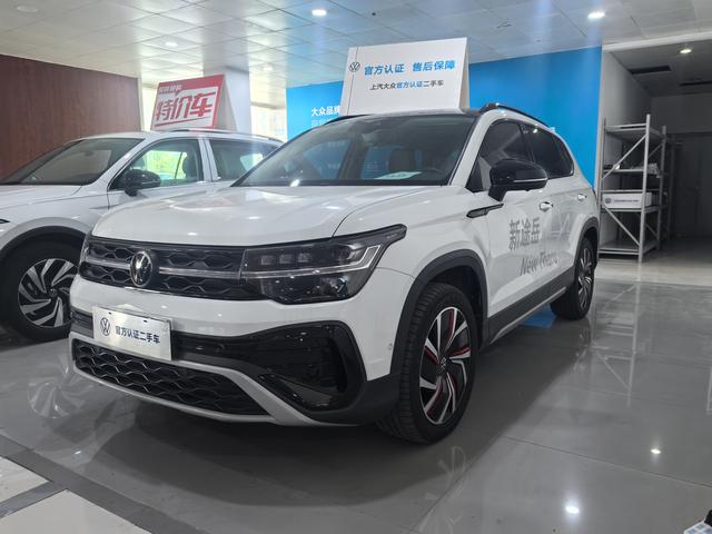 Volkswagen Tharu 2024 300TSI 2WD moon Premium