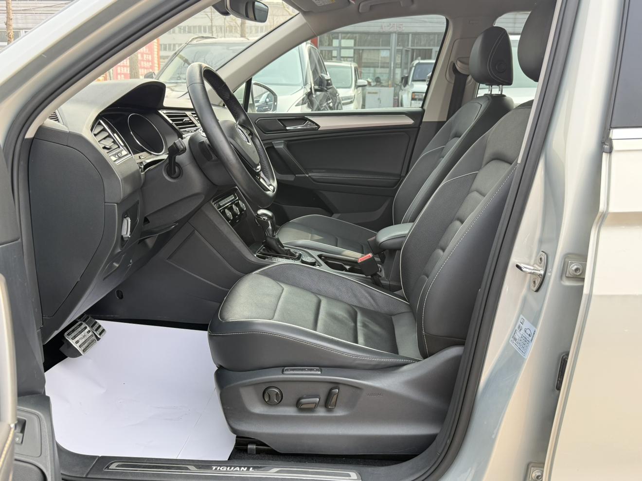 Volkswagen Tiguan L 2018 380TSI Auto 4WD Flagship