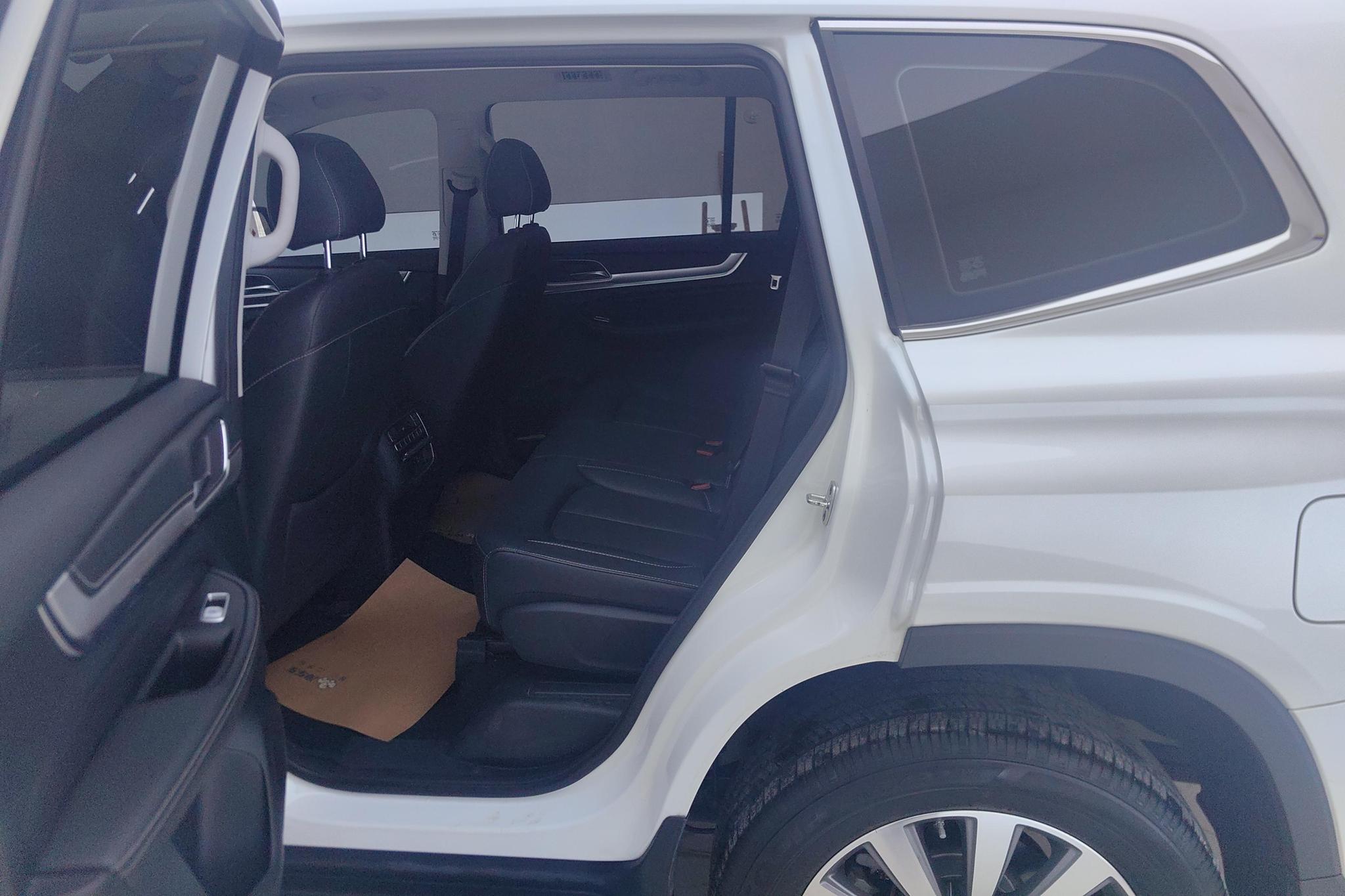 Roewe RX8 2019 30T 2WD Flagship