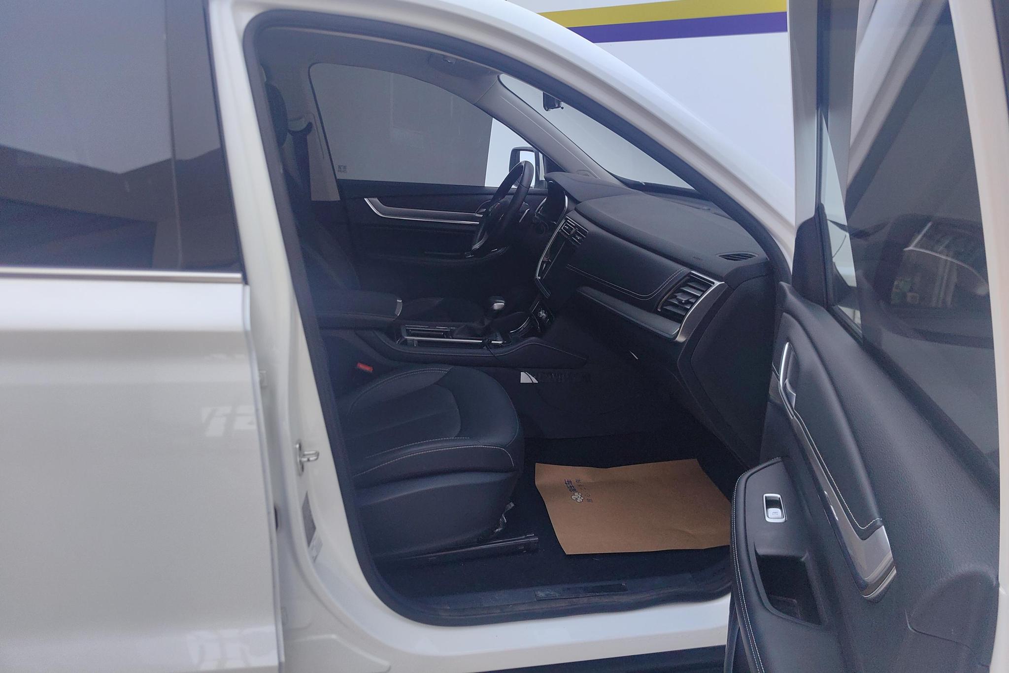 Roewe RX8 2019 30T 2WD Flagship