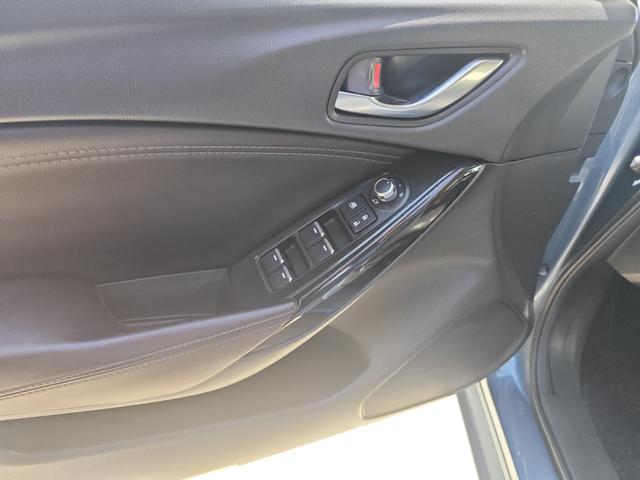 Mazda Atenza 2018 2.0L Blue Sky Luxury China V