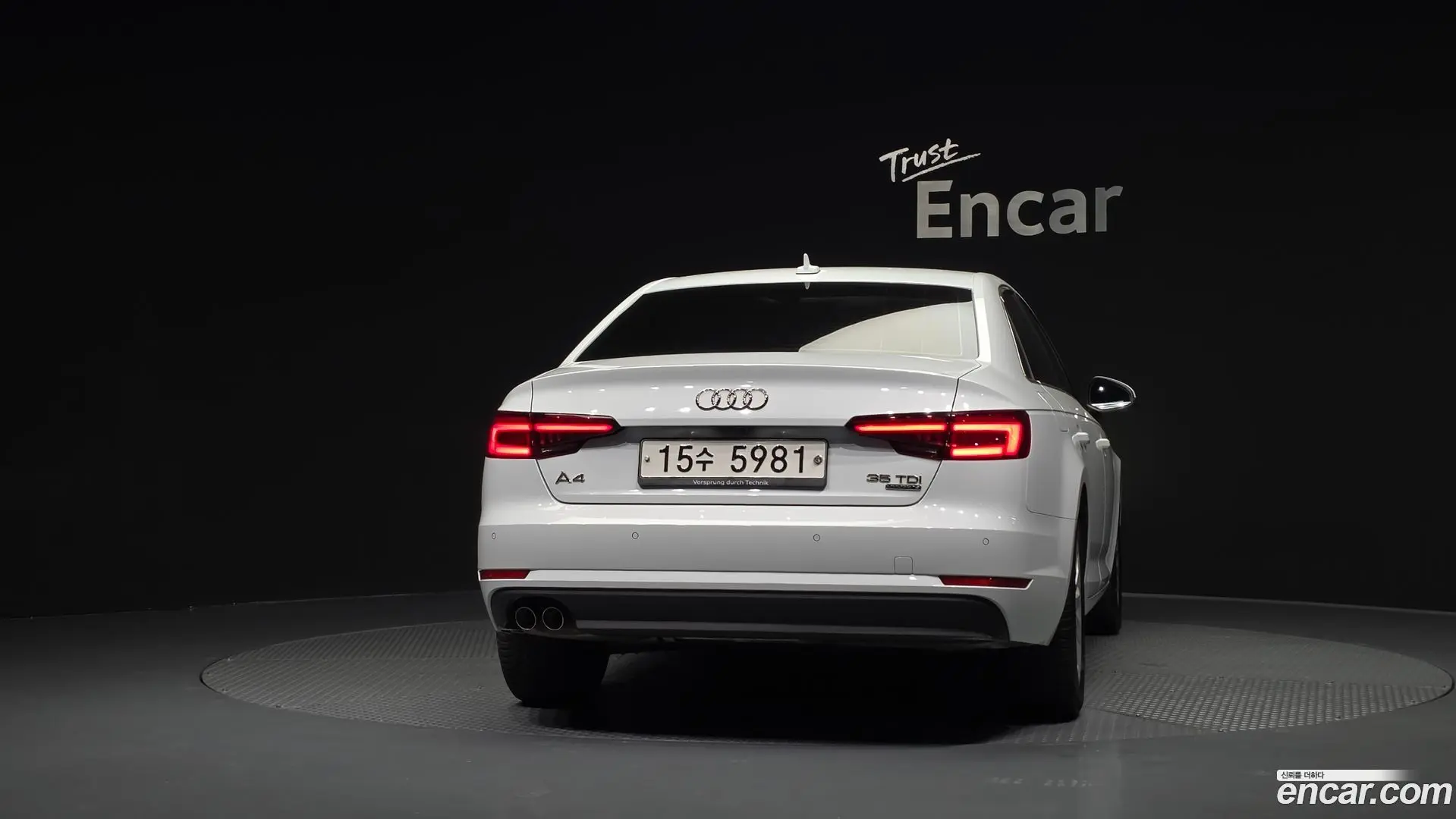 Audi A4 35 TDI Quattro