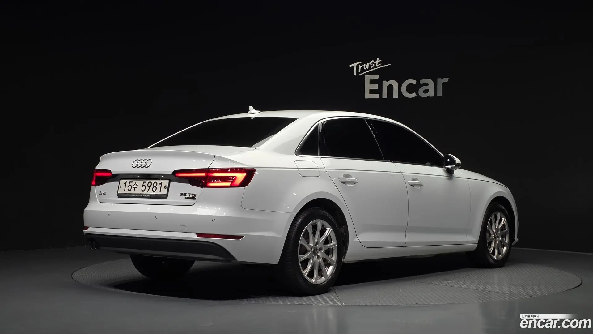 Audi A4 35 TDI Quattro
