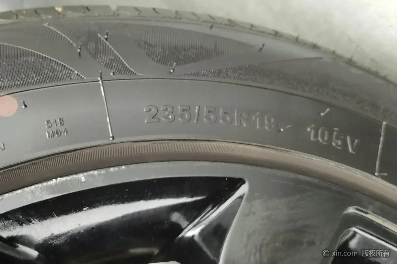 V7 2019 Sport 300T Auto Luxury