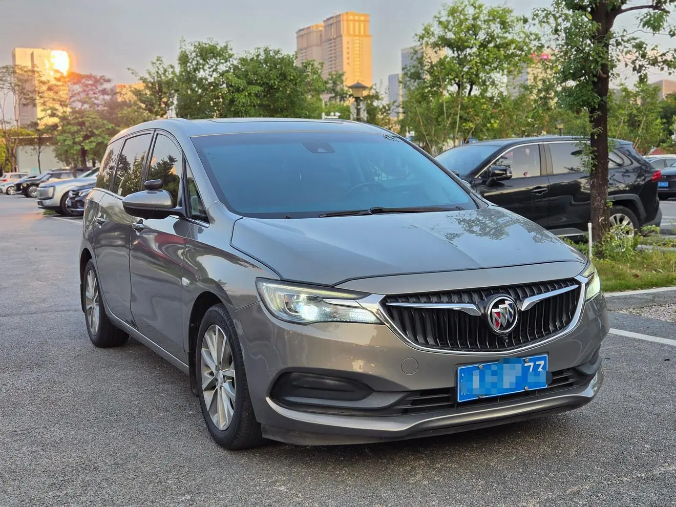 Buick GL6 2019 18T 6 seat Connected Luxury China VI