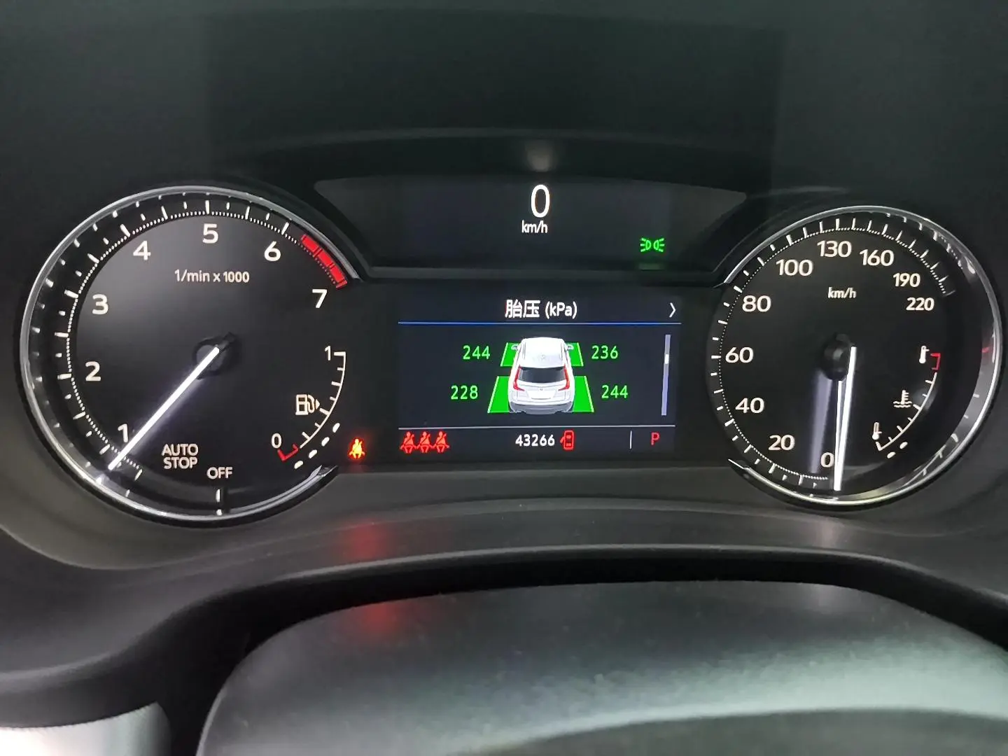 Cadillac XT4 2021 28T 2WD Luxury