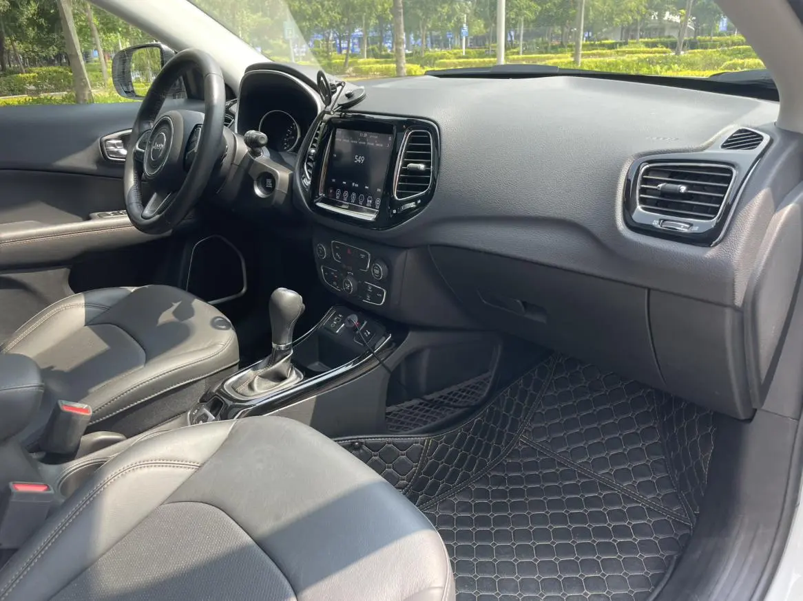 Jeep Compass 2020 220T Elite