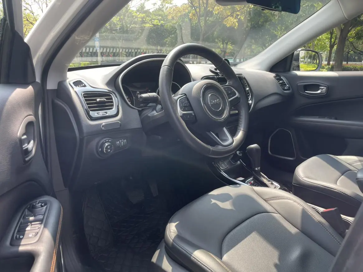 Jeep Compass 2020 220T Elite