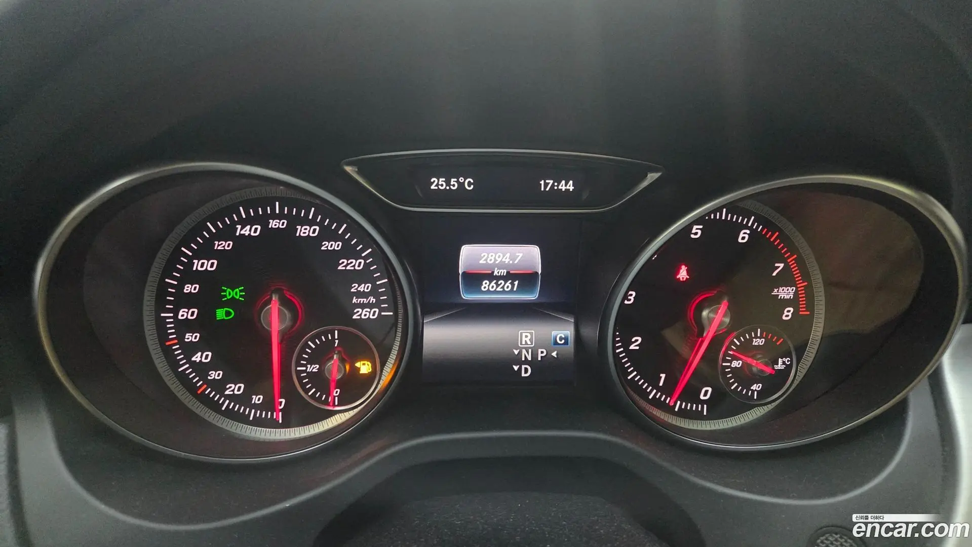 Mercedes-Benz GLA-Class GLA220 Premium 2017