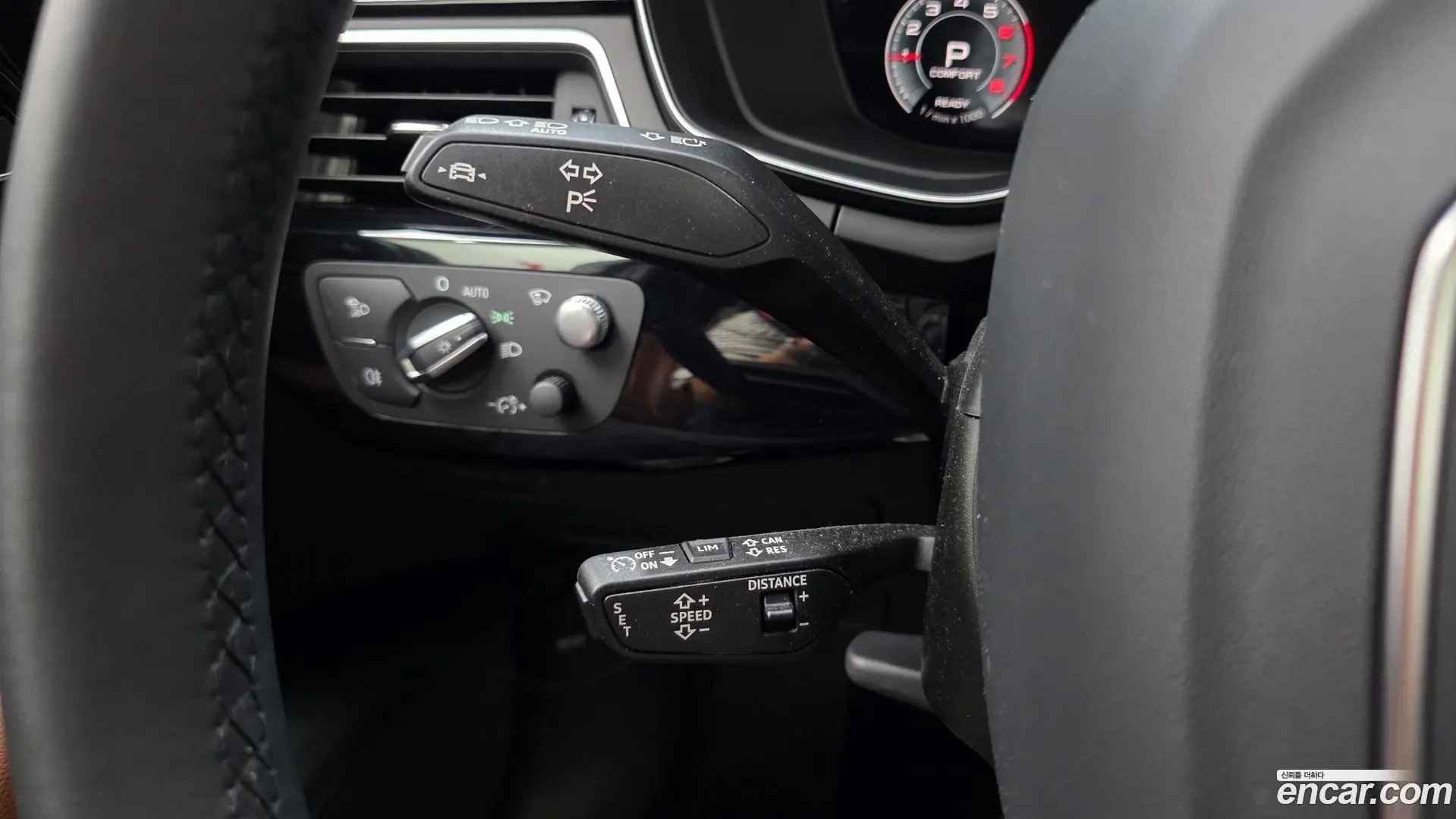 Audi A4 40 TFSI Premium