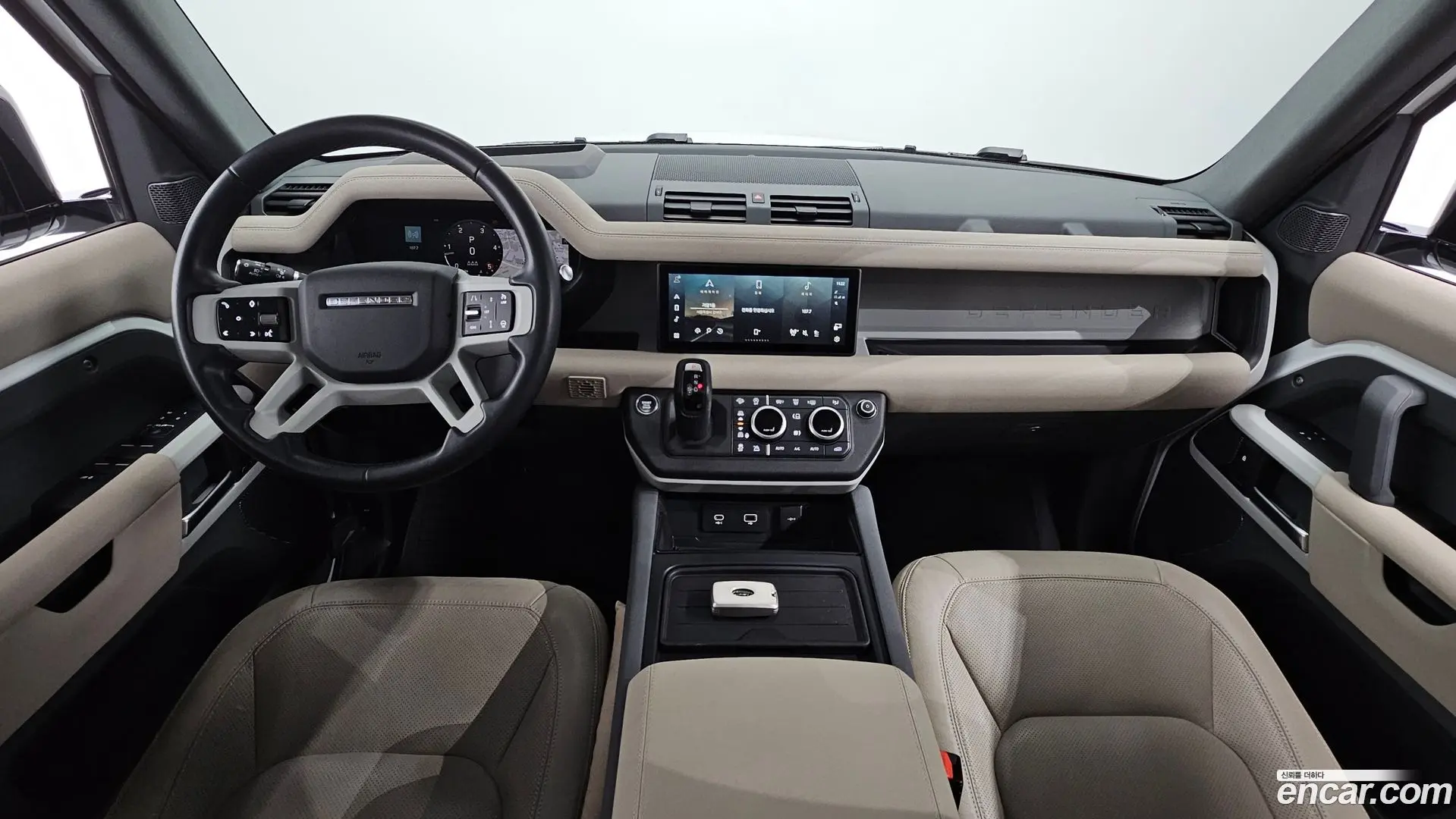 Land Rover Defender 110 D250 SE
