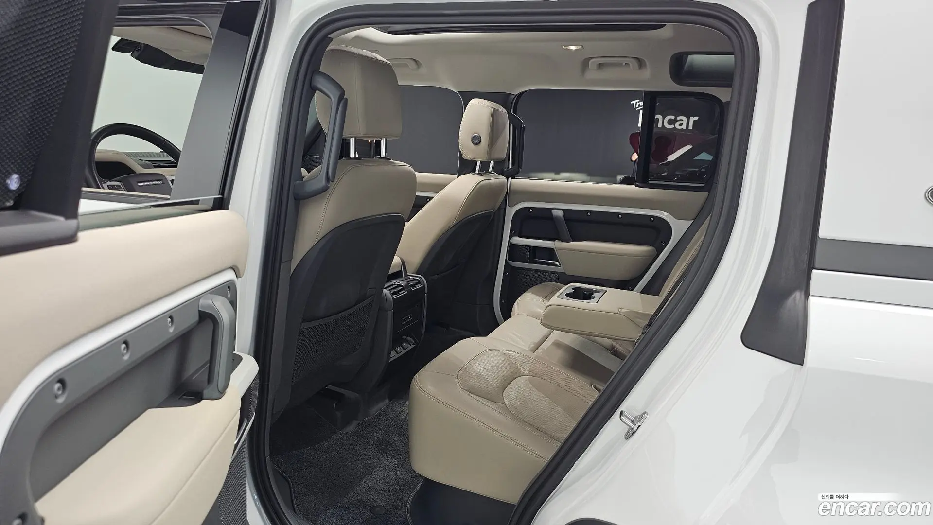 Land Rover Defender 110 D250 SE