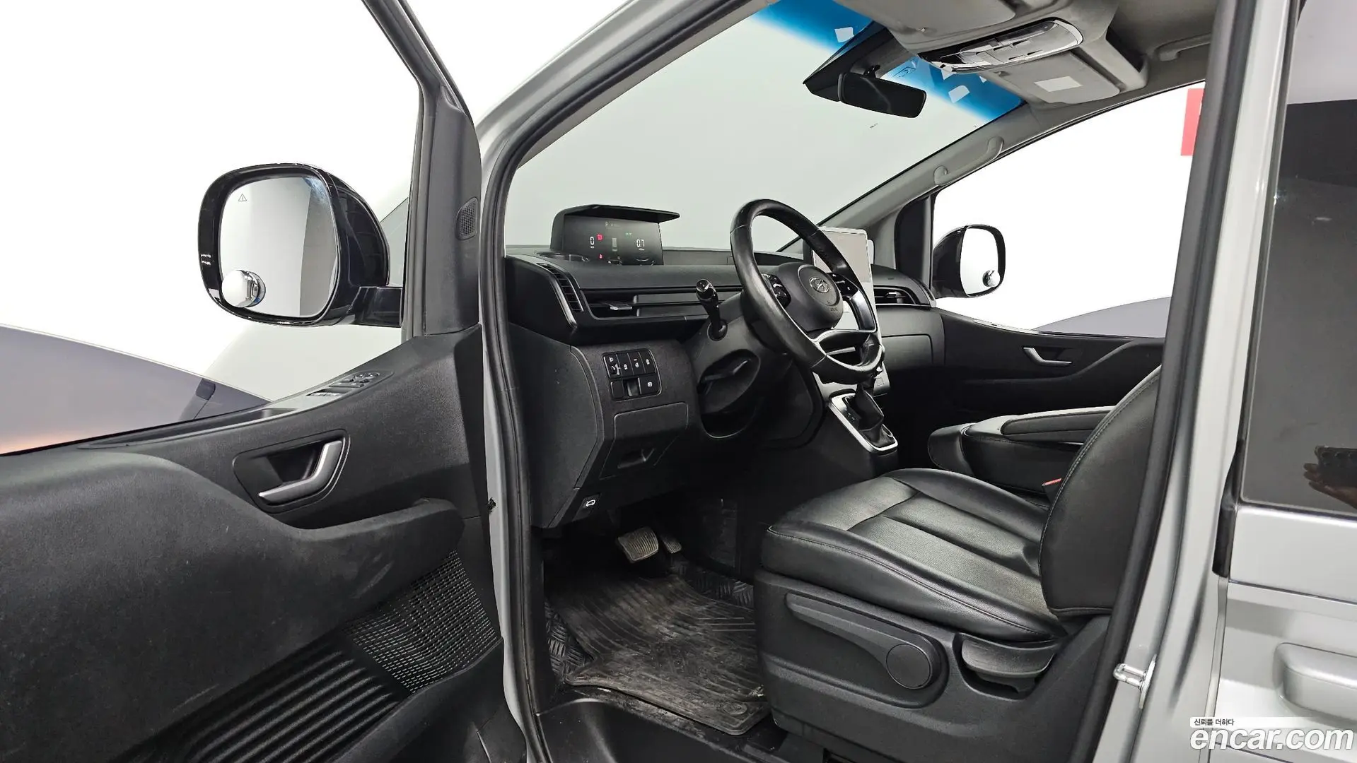 Hyundai Staria Cargo 3-Seater 2021