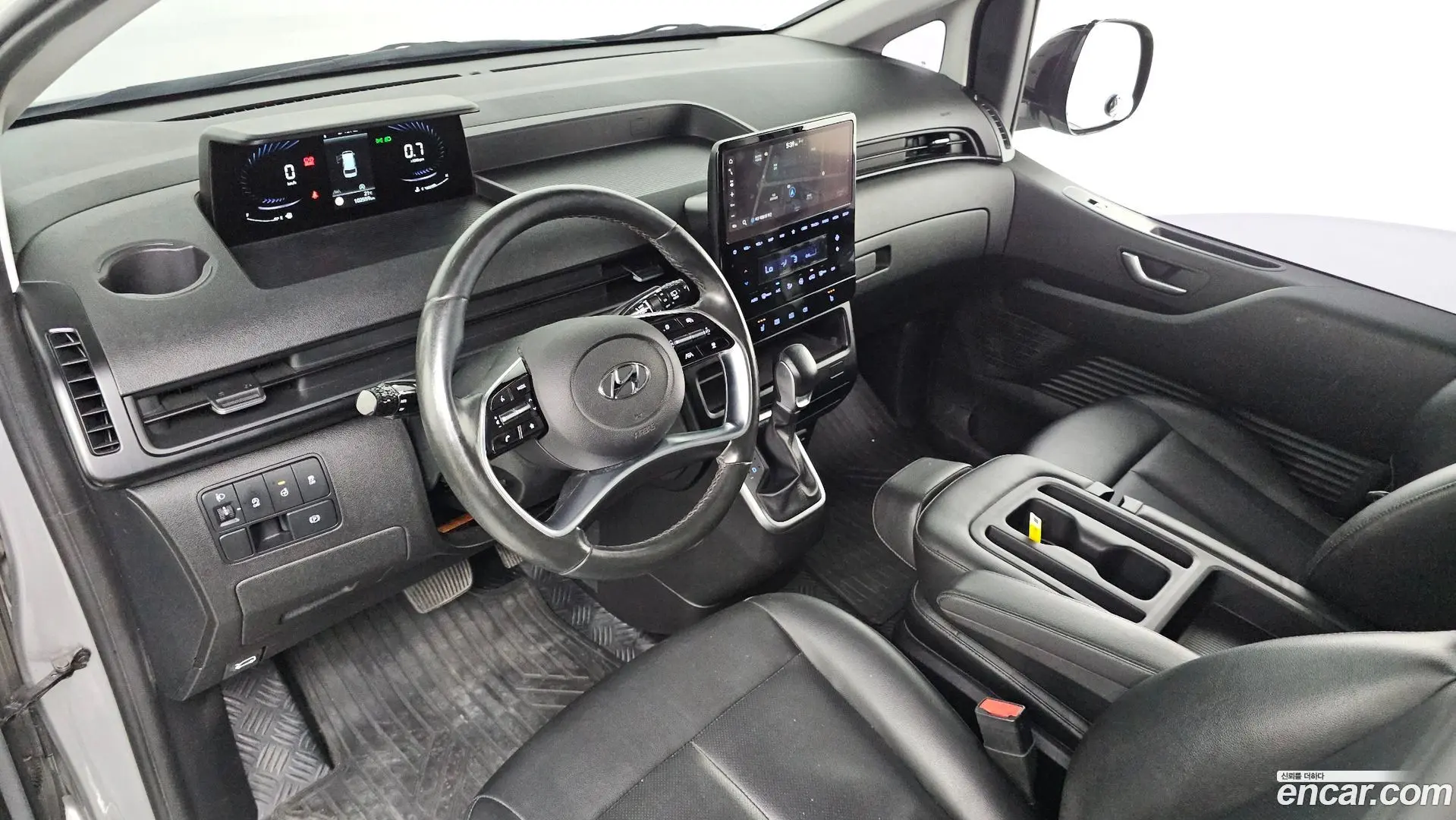 Hyundai Staria Cargo 3-Seater 2021