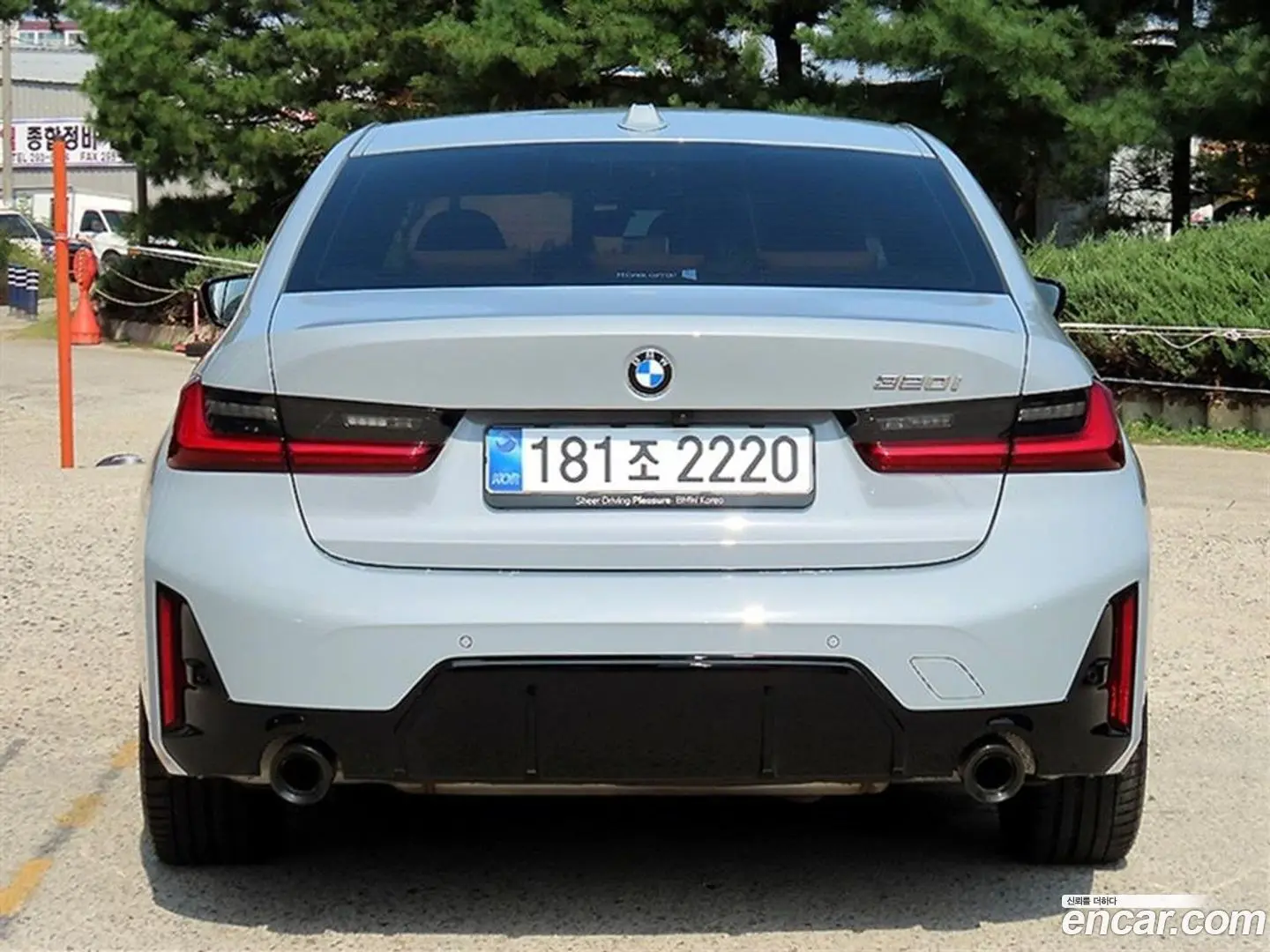 BMW 3-Series 320i M Sport 2023