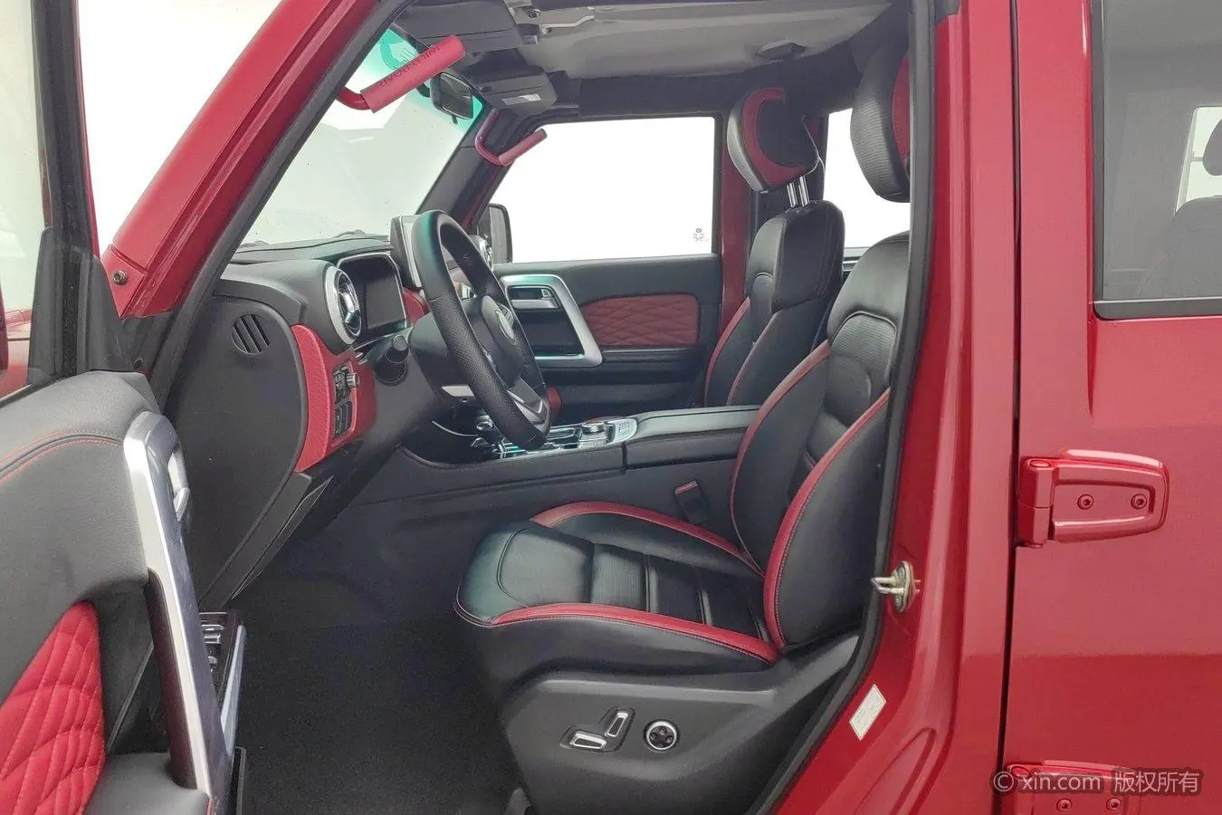 Beijing Off-Road BJ40 2018 PLUS 2.3T Auto 4WD Premium Plus