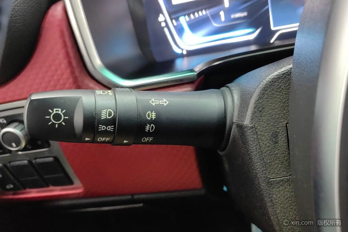 Beijing Off-Road BJ40 2018 PLUS 2.3T Auto 4WD Premium Plus