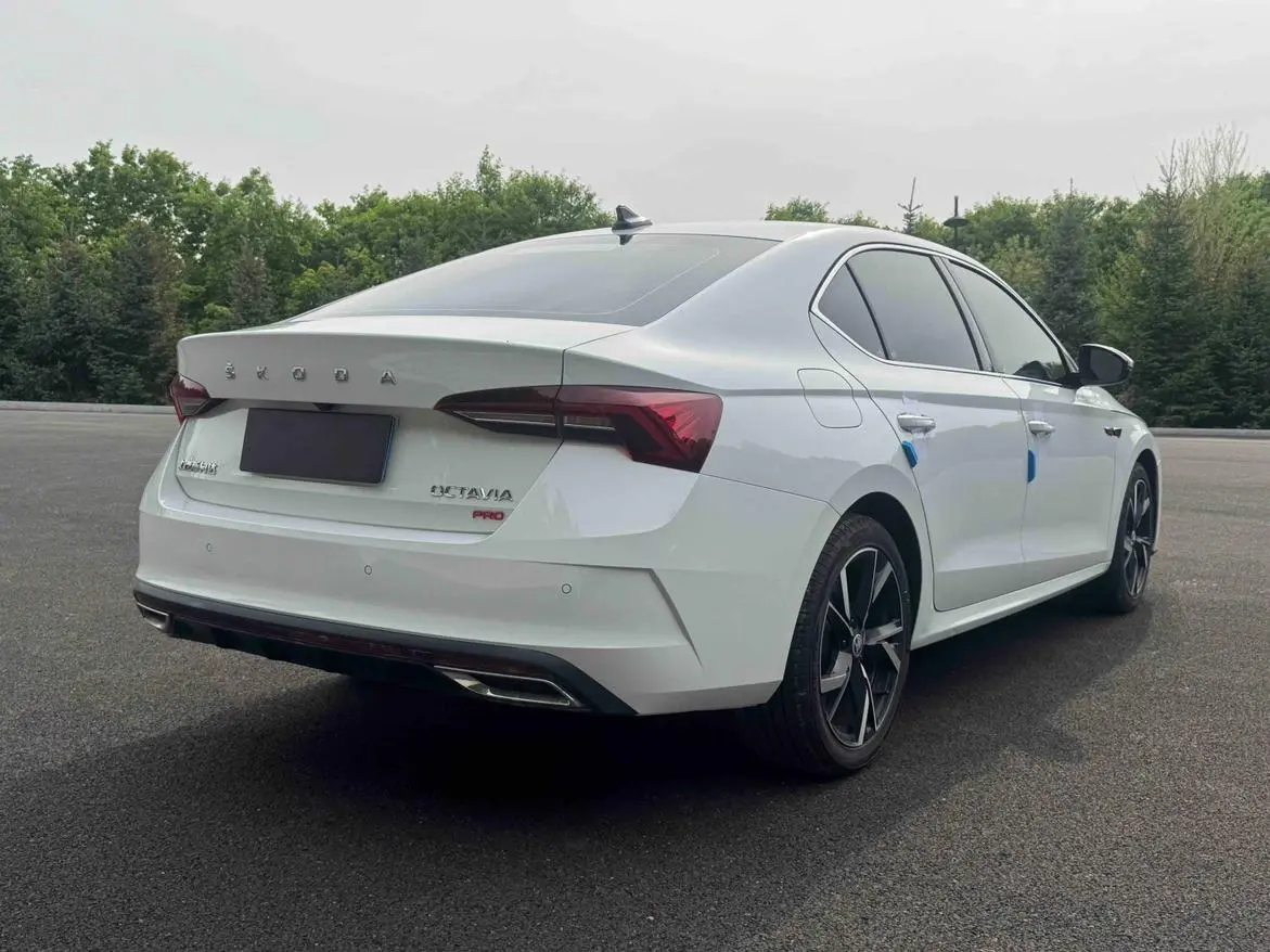 Skoda Octavia 2023 Facelift PRO TSI280 DSG Premium Plus