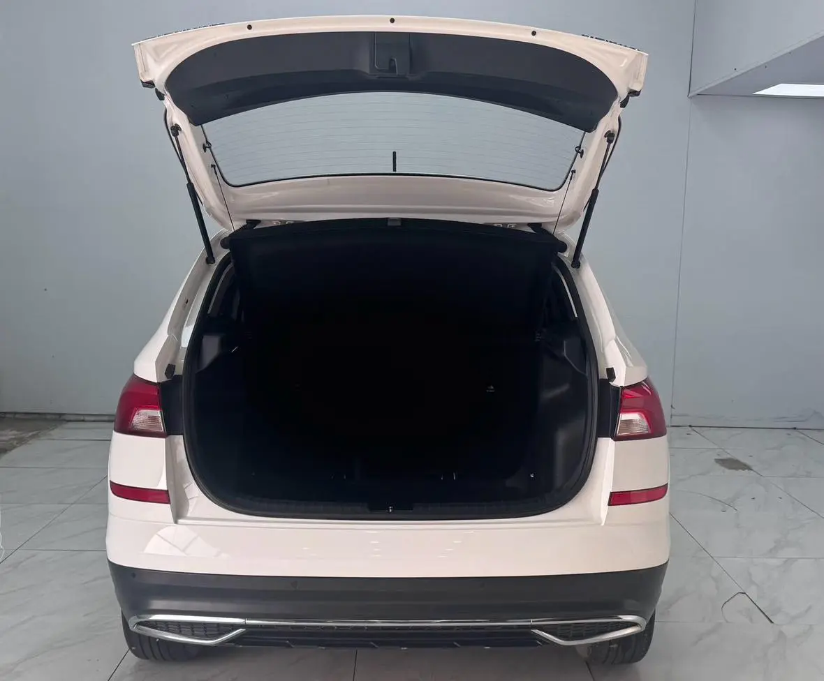 Skoda 2022 1.5L Auto