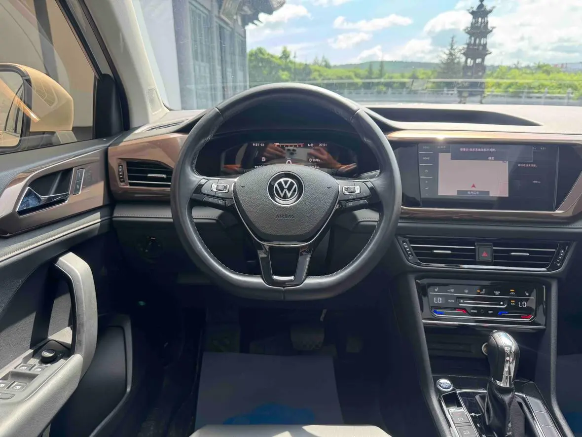Volkswagen Tharu 2022 280TSI 2WD Comfort