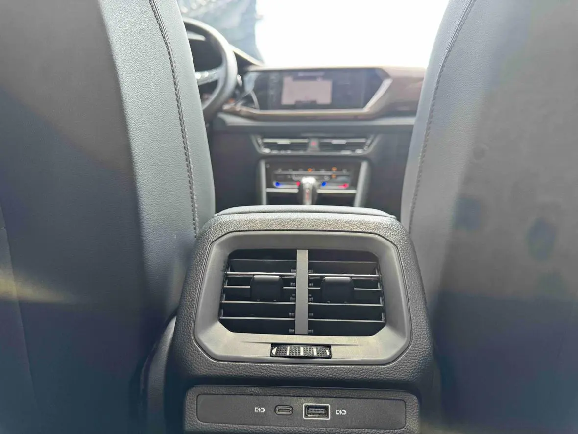 Volkswagen Tharu 2022 280TSI 2WD Comfort