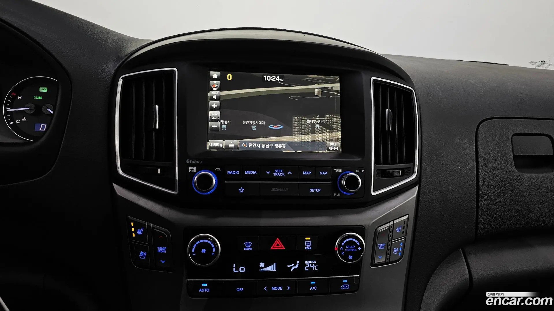 Hyundai Starex Urban 9-Seater