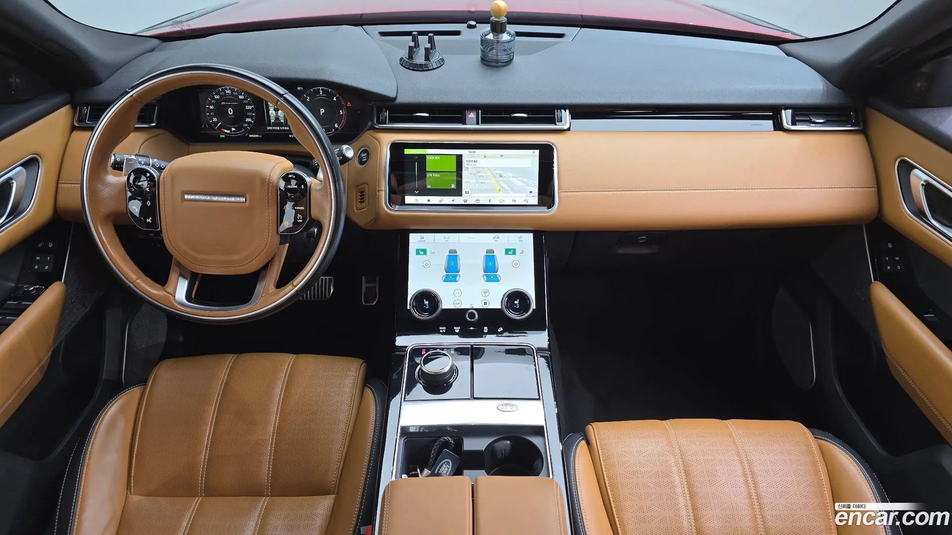Land Rover Range Rover Velar 3.0 D300 R-Dynamic HSE