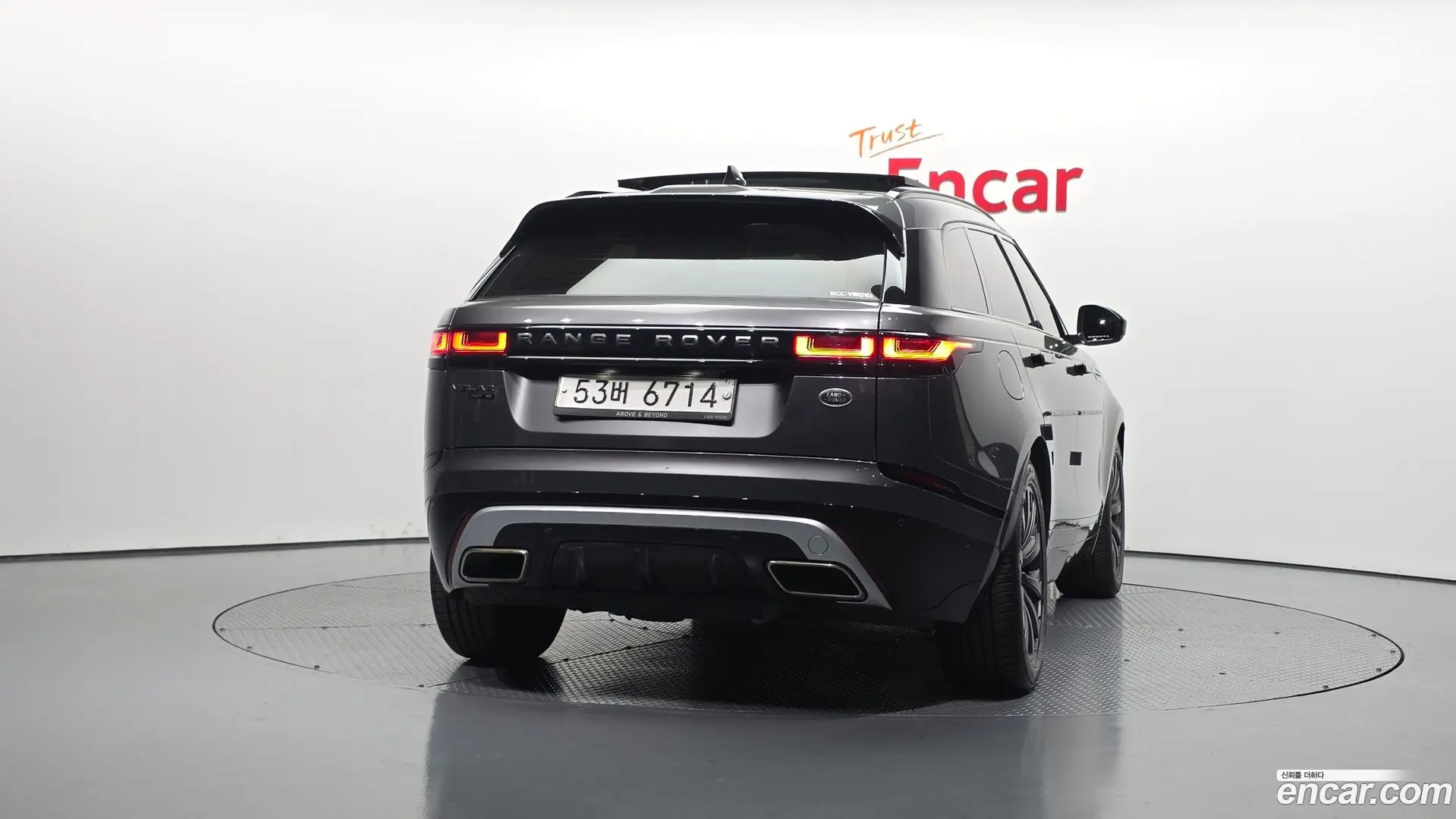 Land Rover Range Rover Velar 3.0 D300 R-Dynamic SE