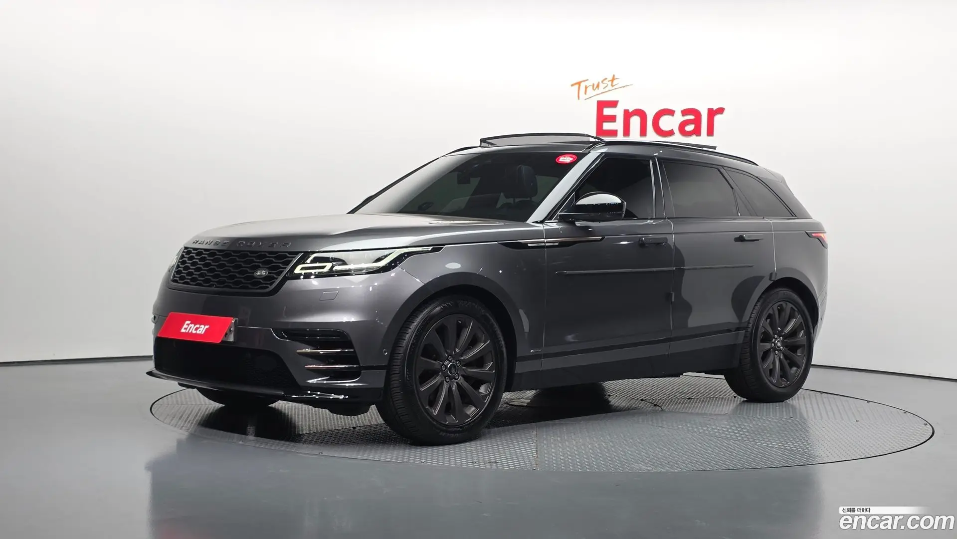 Land Rover Range Rover Velar 3.0 D300 R-Dynamic SE