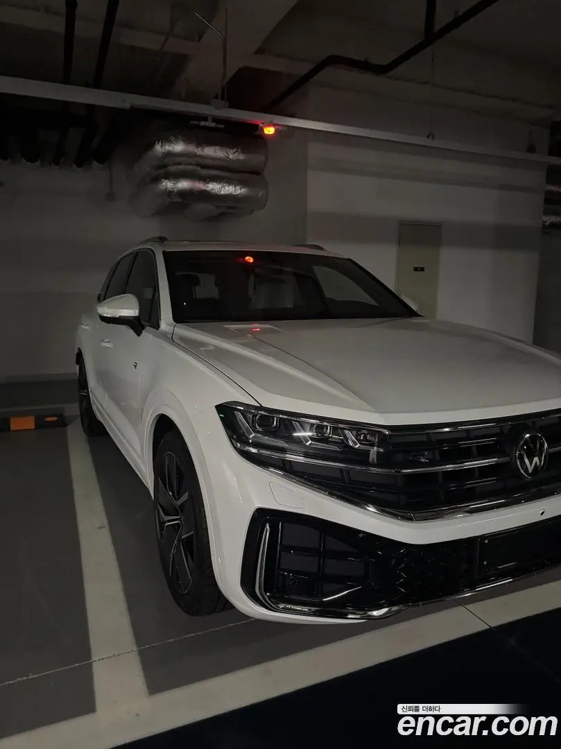 Volkswagen Touareg 3.0 TDI R-Line