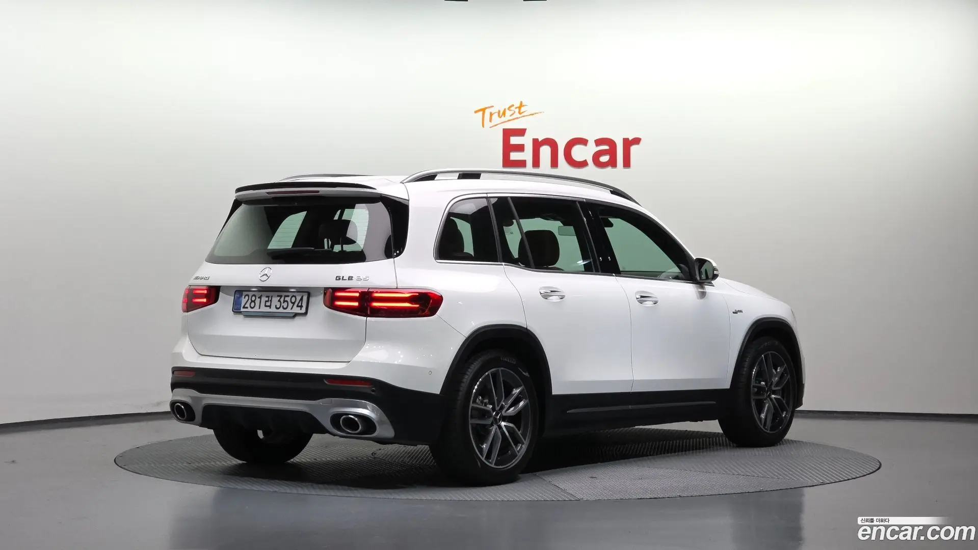 Mercedes-Benz GLB-Class AMG GLB35 4MATIC 2023