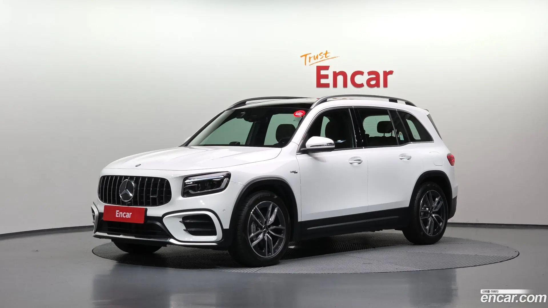 Mercedes-Benz GLB-Class AMG GLB35 4MATIC 2023