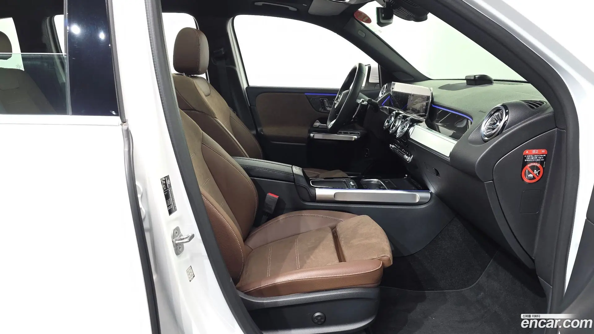 Mercedes-Benz GLB-Class AMG GLB35 4MATIC 2023