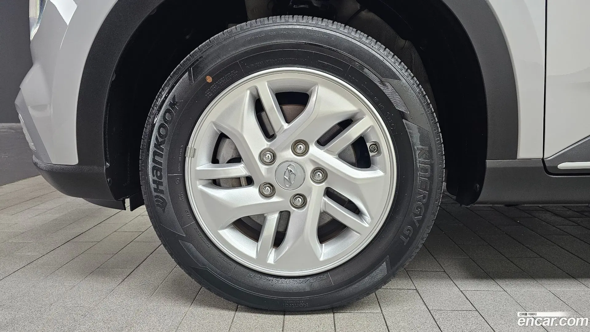 Hyundai Venue 1,6 Premium 2022