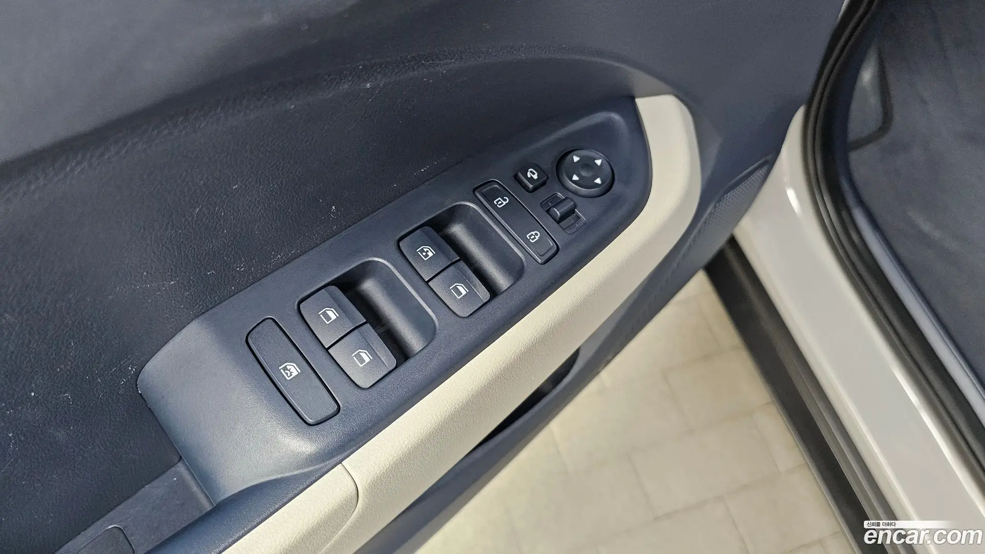 Hyundai Venue 1,6 Premium 2022