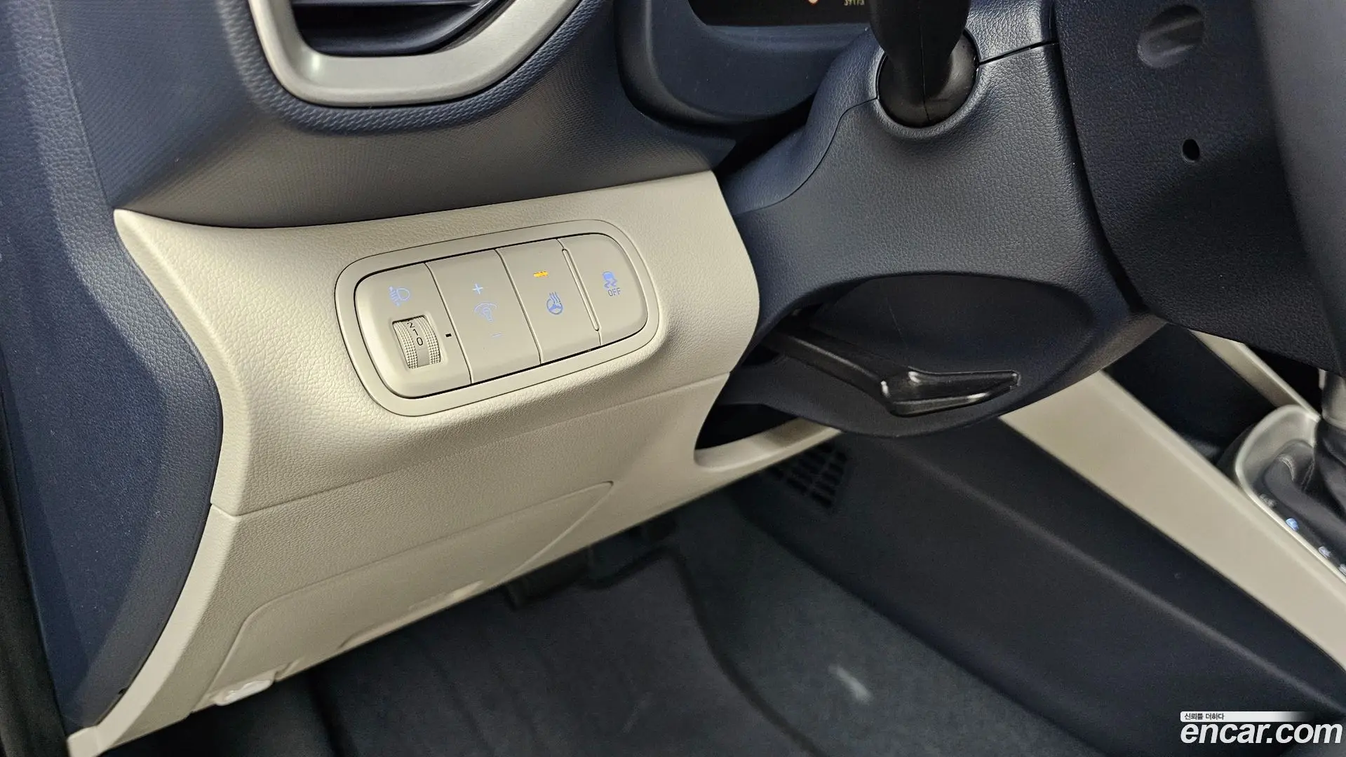 Hyundai Venue 1,6 Premium 2022