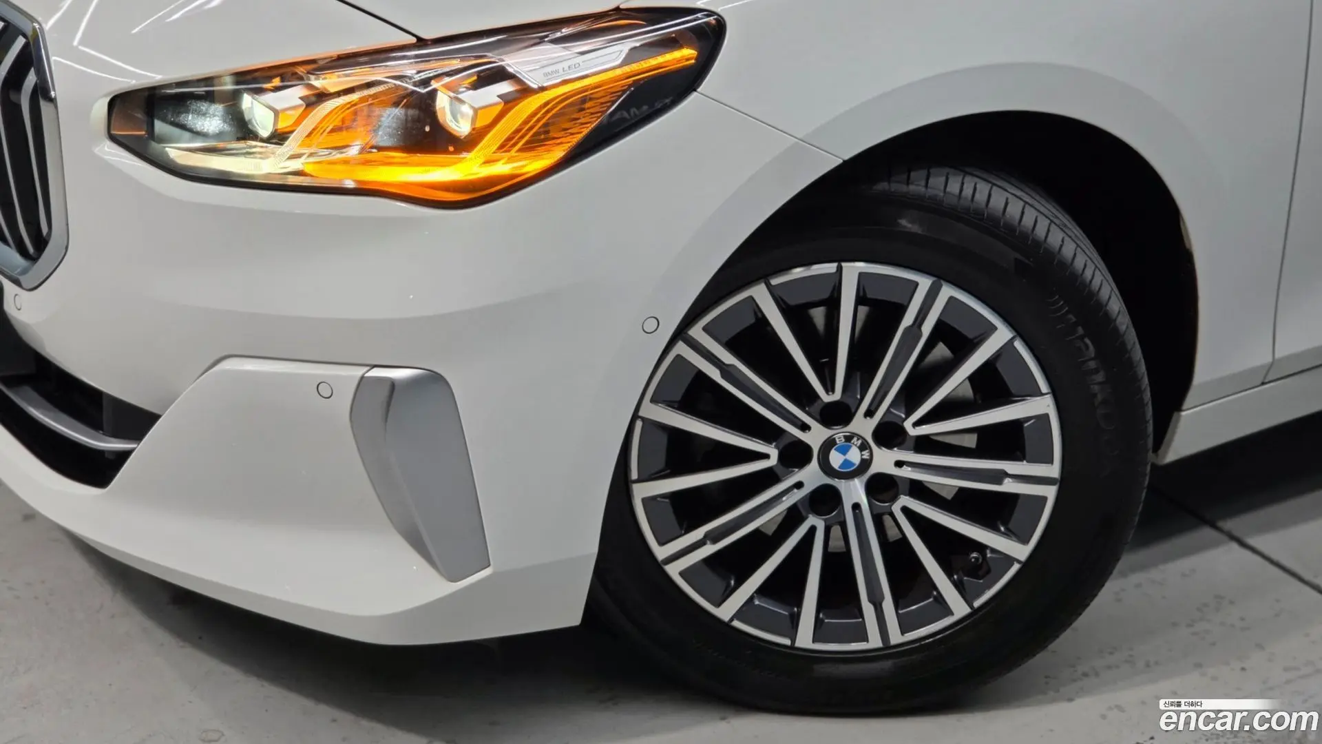 BMW 2-Series 220i Luxury