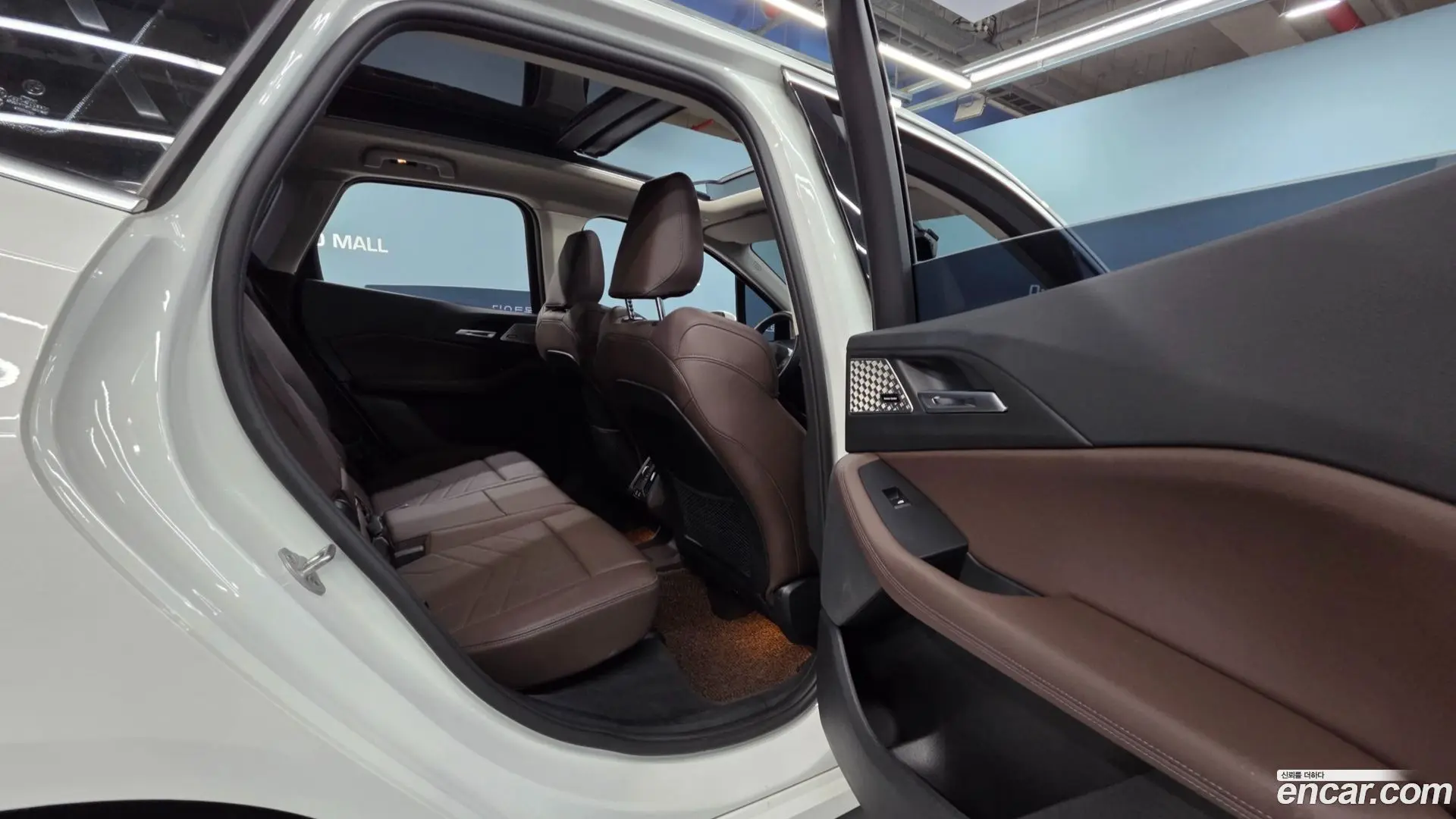 BMW 2-Series 220i Luxury