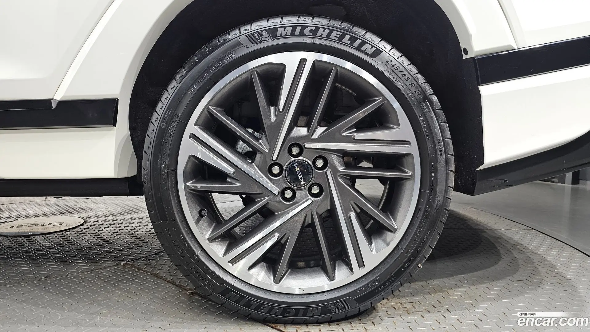KG Mobility Actyon Gasoline 1.5 2WD