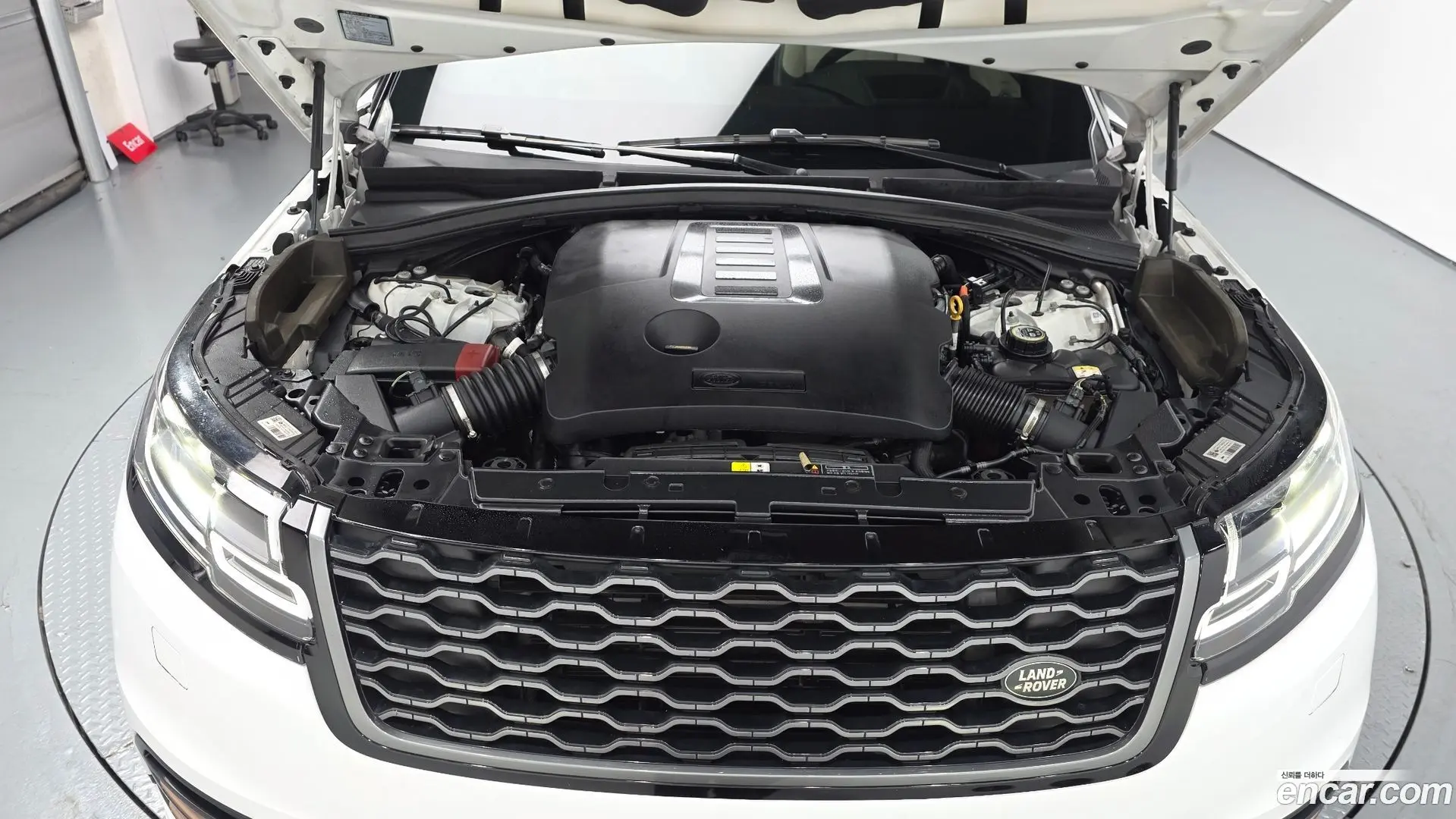 Land Rover Range Rover Velar 3.0 P400 R-Dynamic HSE