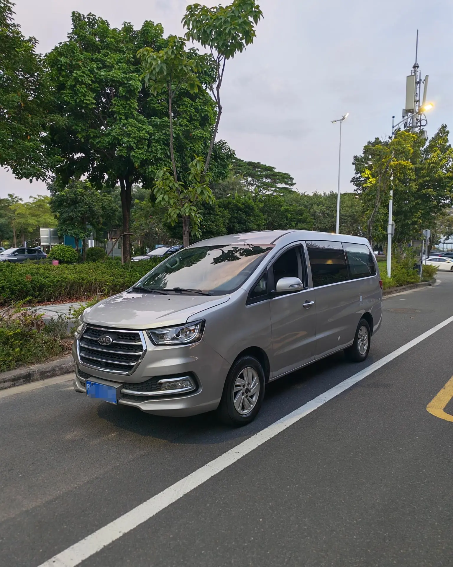 Refine Refine M4 2019 Series 1.9T Diesel Manual Comfort