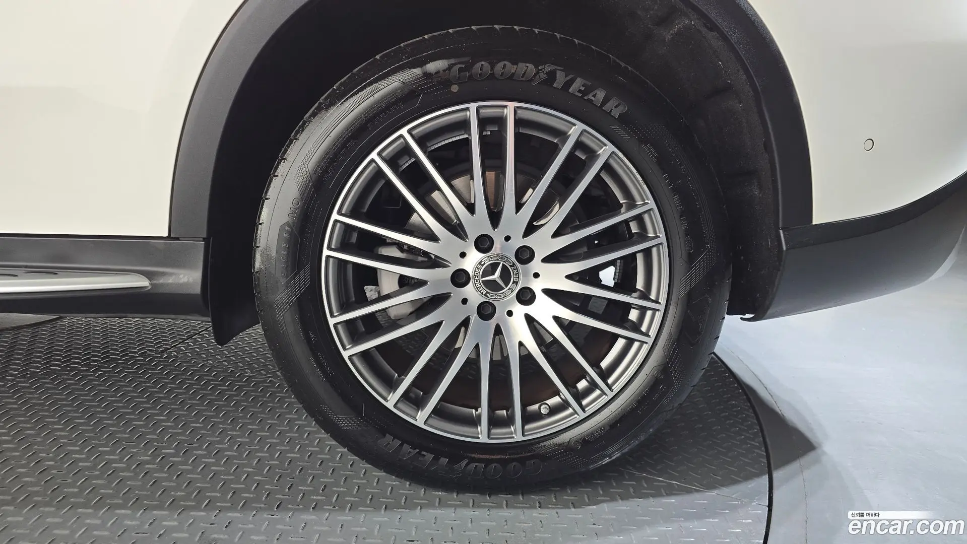 Mercedes-Benz GLC-Class GLC220 d 4MATIC