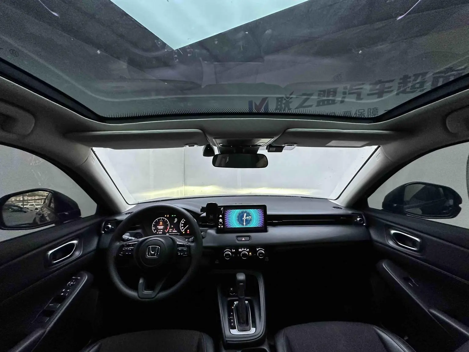 Honda Vezel 2023 1.5L CVT Tech